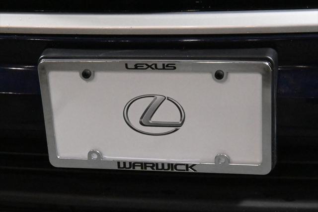 used 2022 Toyota Highlander car, priced at $34,994