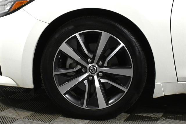 used 2021 Nissan Maxima car, priced at $25,994