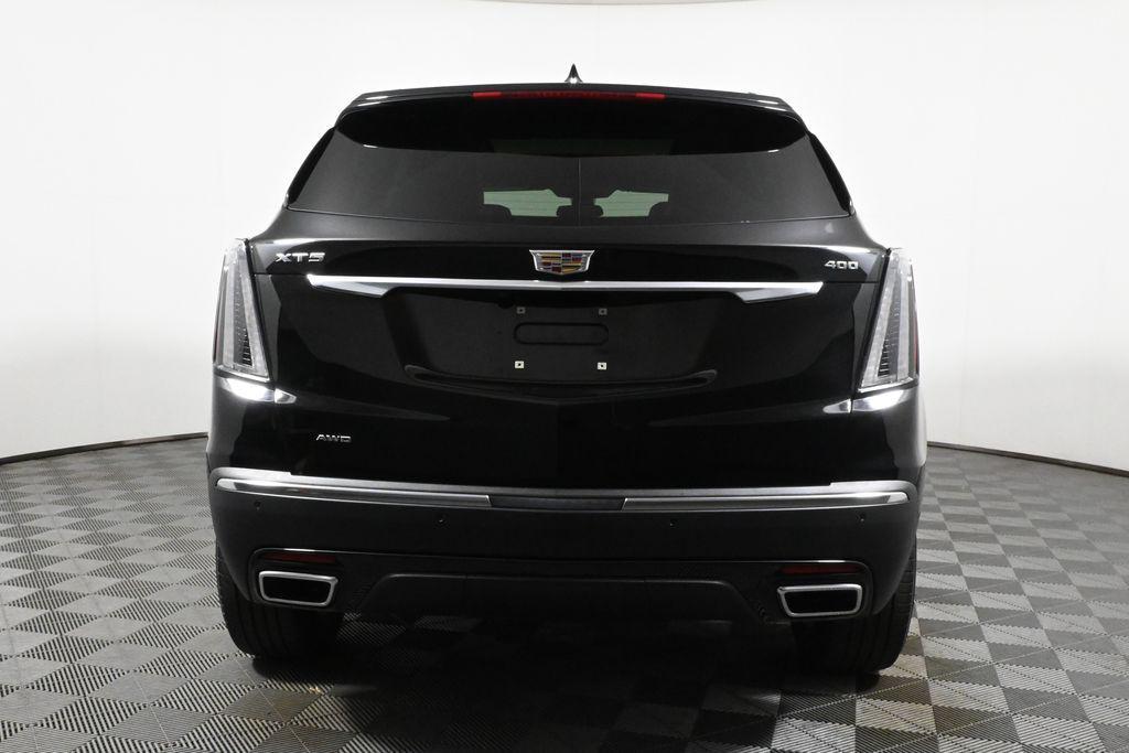 used 2023 Cadillac XT5 car, priced at $36,356