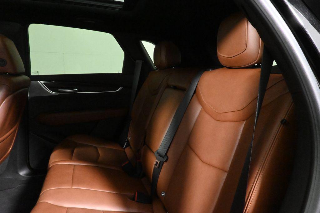 used 2023 Cadillac XT5 car, priced at $36,888