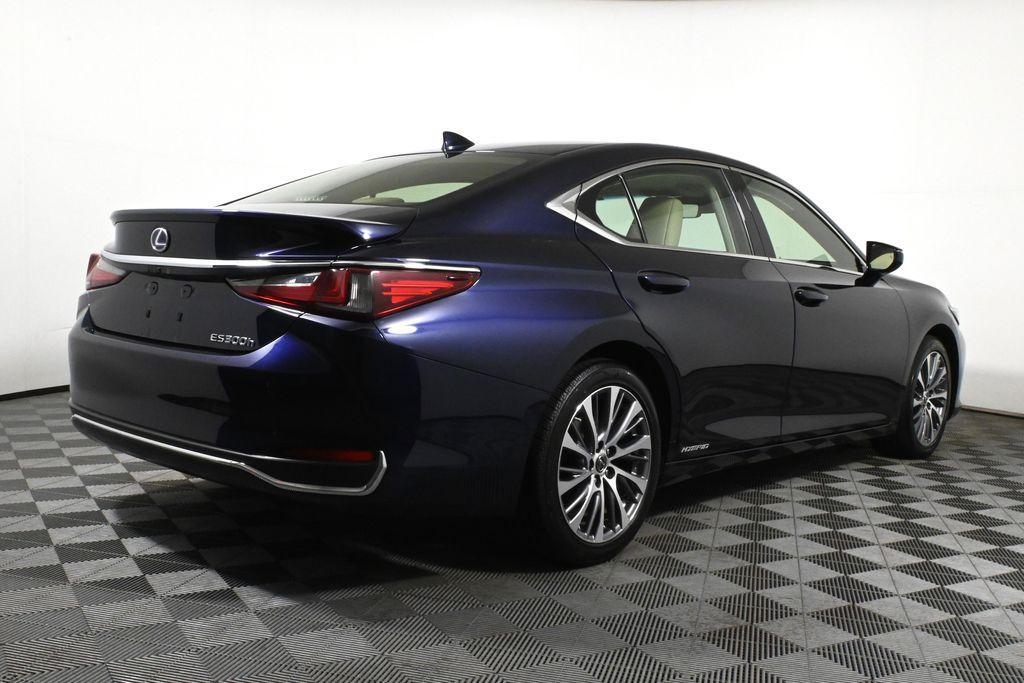 used 2019 Lexus ES 300h car, priced at $26,499