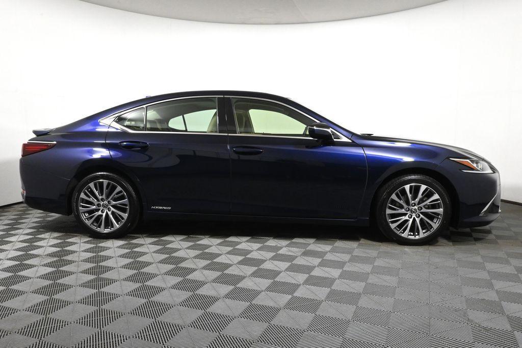 used 2019 Lexus ES 300h car, priced at $26,499