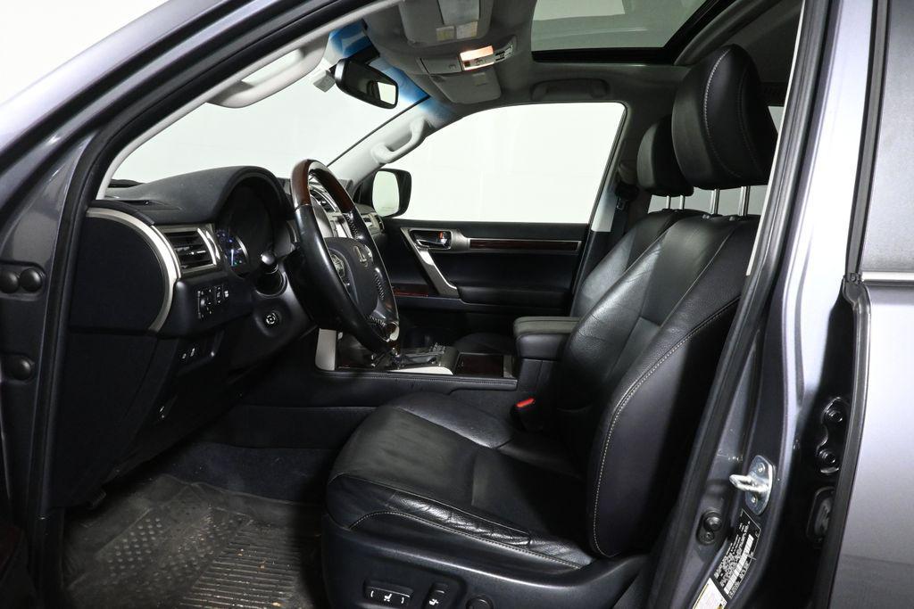 used 2018 Lexus GX 460 car, priced at $31,899