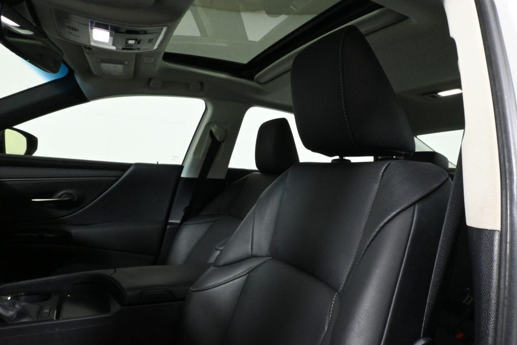 used 2023 Lexus ES 350 car, priced at $37,858