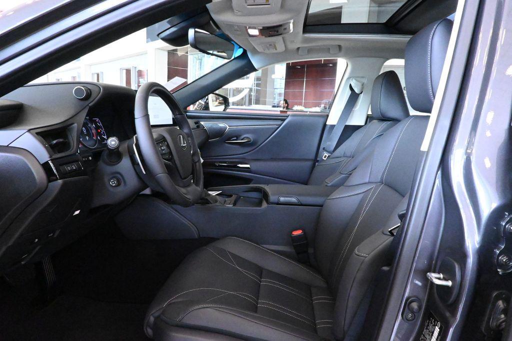 new 2025 Lexus ES 350 car, priced at $56,750