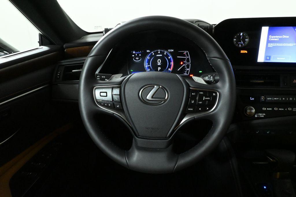 used 2025 Lexus ES 350 car, priced at $47,955
