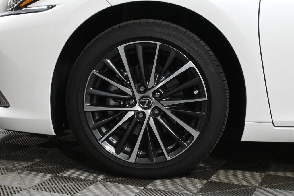used 2025 Lexus ES 350 car, priced at $47,955
