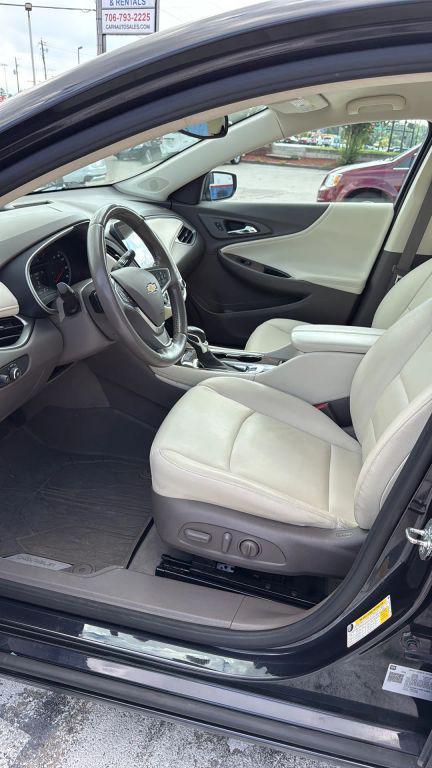 used 2022 Chevrolet Malibu car, priced at $18,990