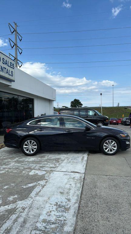 used 2022 Chevrolet Malibu car, priced at $18,990