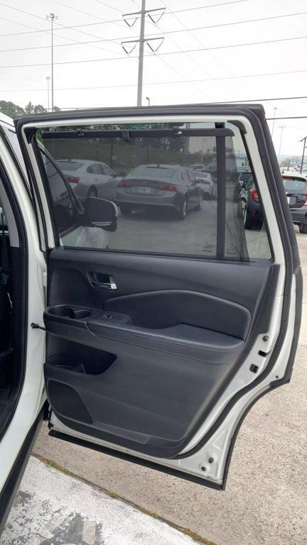 used 2017 Honda Pilot car, priced at $21,900