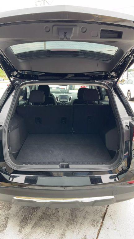 used 2022 Chevrolet Equinox car, priced at $23,990