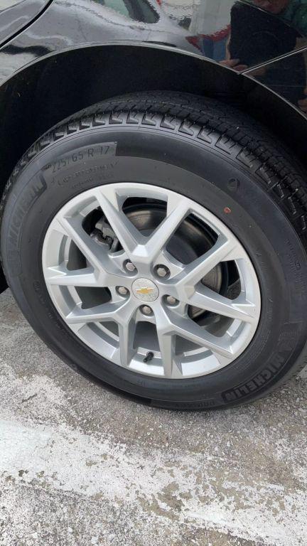 used 2022 Chevrolet Equinox car, priced at $23,990