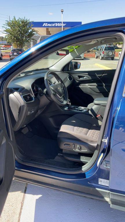 used 2022 Chevrolet Equinox car, priced at $17,990