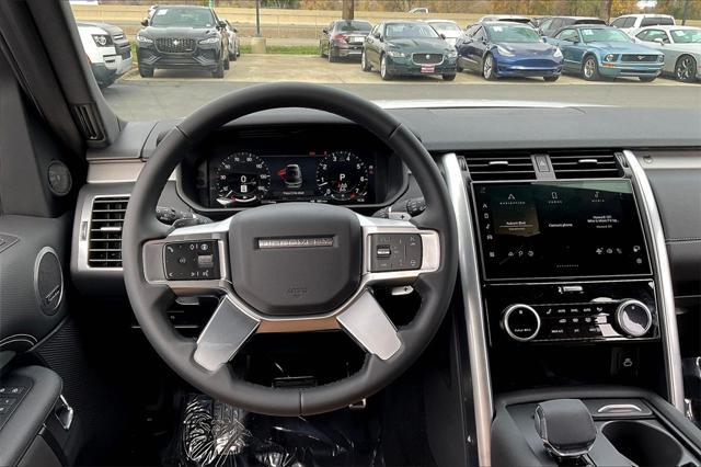 new 2025 Land Rover Discovery car, priced at $80,525