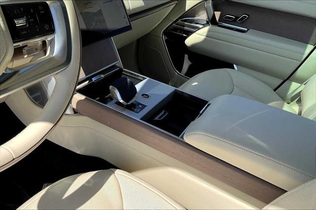 new 2025 Land Rover Range Rover car, priced at $145,505