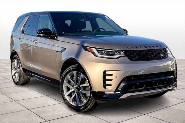 new 2025 Land Rover Discovery car, priced at $77,028