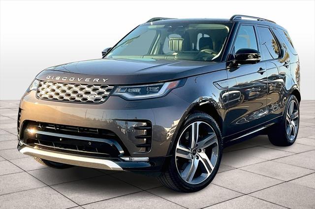 new 2025 Land Rover Discovery car, priced at $86,068