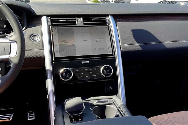 new 2025 Land Rover Discovery car, priced at $72,503