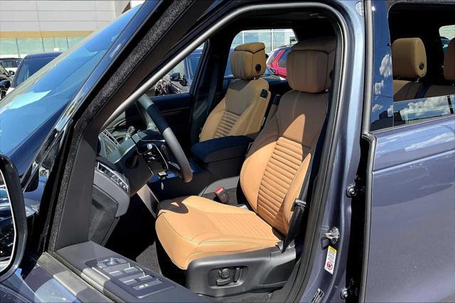 new 2025 Land Rover Discovery car, priced at $72,503