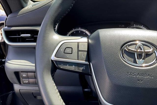 used 2023 Toyota Highlander car, priced at $43,499