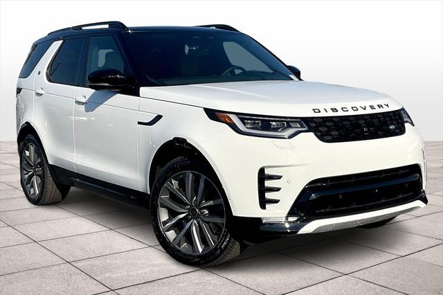 new 2025 Land Rover Discovery car, priced at $83,428