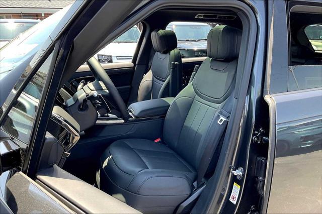 new 2025 Land Rover Range Rover Sport car, priced at $124,665