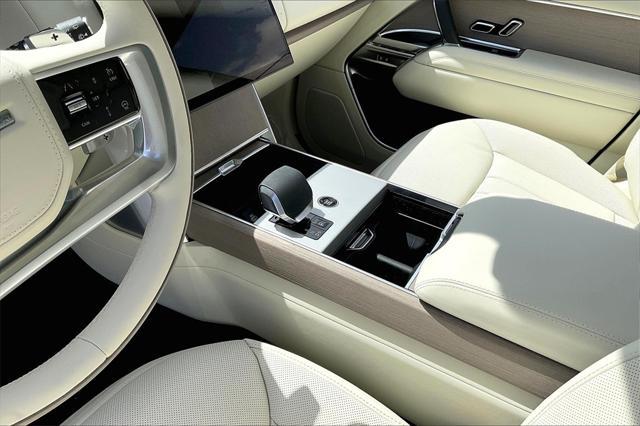 new 2025 Land Rover Range Rover car, priced at $133,285