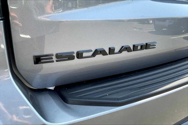used 2021 Cadillac Escalade ESV car, priced at $69,698