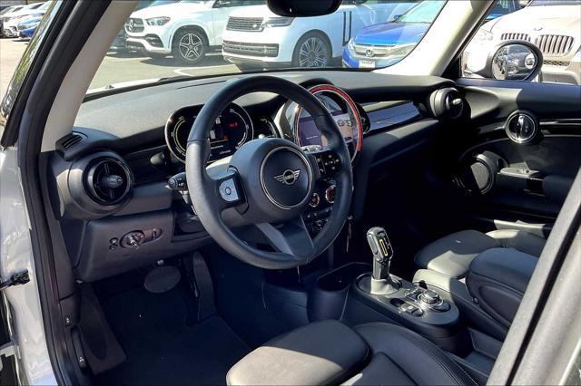 used 2022 MINI Hardtop car, priced at $22,998