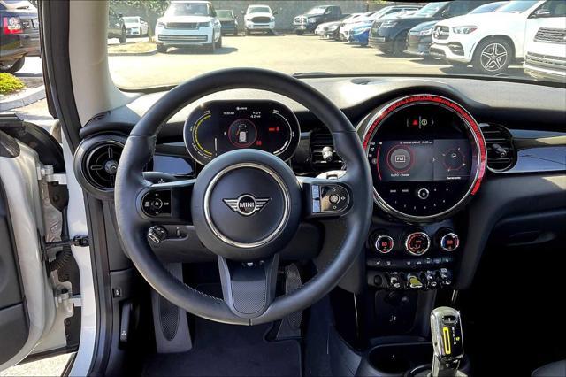 used 2022 MINI Hardtop car, priced at $22,998