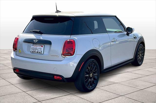 used 2022 MINI Hardtop car, priced at $22,998