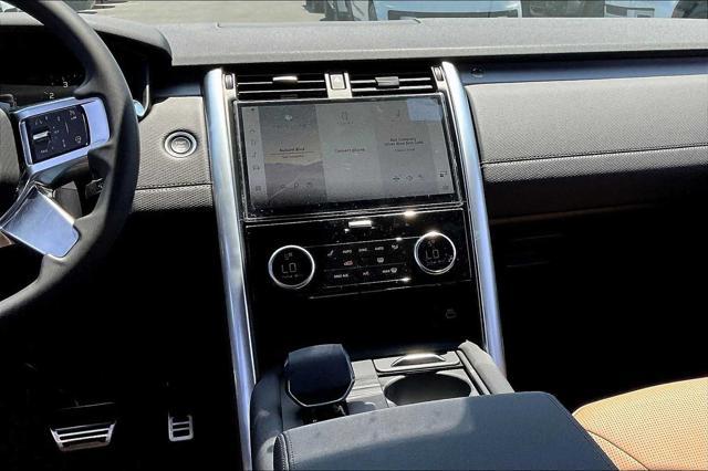 new 2025 Land Rover Discovery car, priced at $71,618