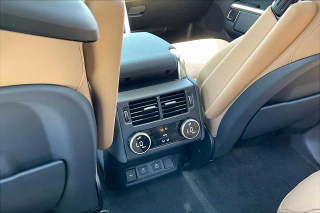 new 2025 Land Rover Discovery car, priced at $71,618