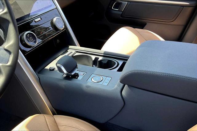 new 2025 Land Rover Discovery car, priced at $71,618