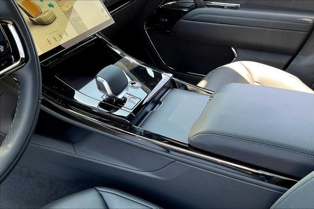 new 2025 Land Rover Range Rover Sport car, priced at $105,550