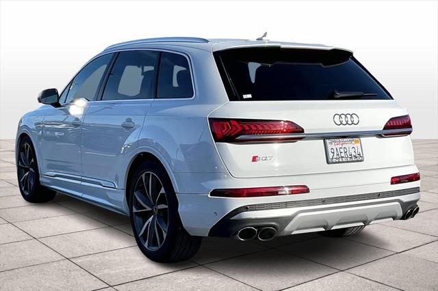 used 2022 Audi SQ7 car, priced at $59,999