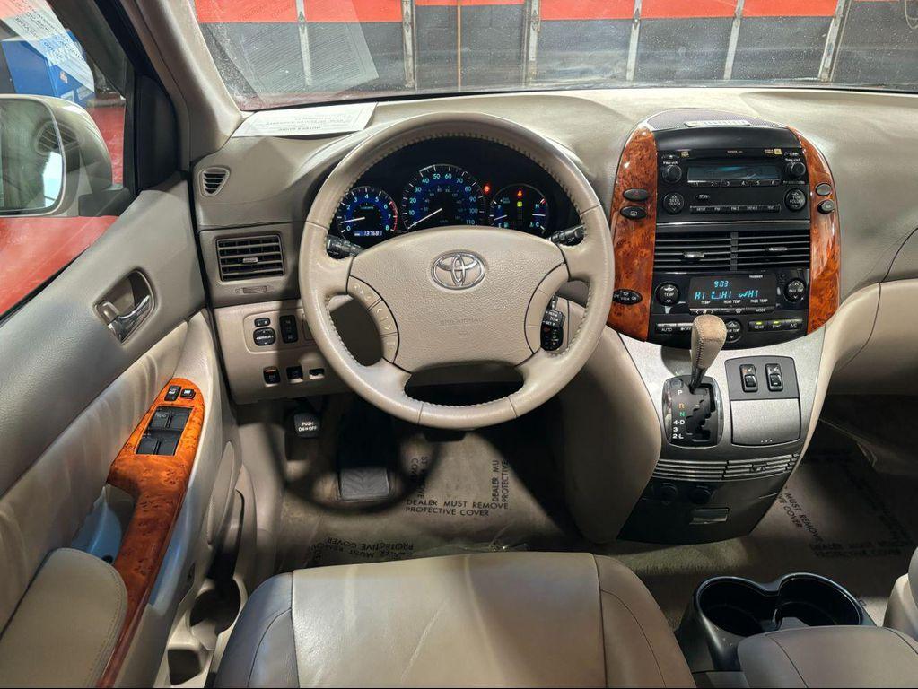 used 2006 Toyota Sienna car, priced at $9,256