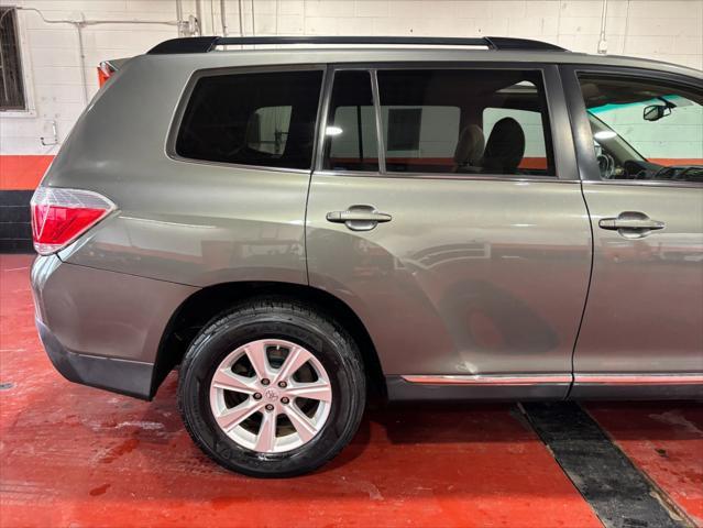 used 2011 Toyota Highlander car, priced at $13,973