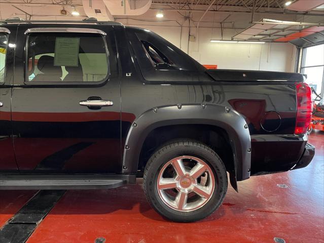 used 2011 Chevrolet Avalanche car, priced at $20,995