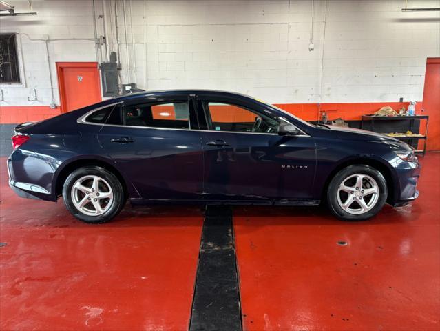 used 2017 Chevrolet Malibu car, priced at $11,744
