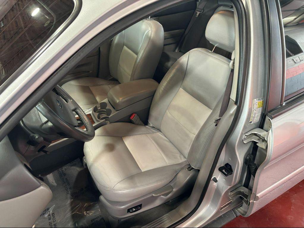 used 2006 Ford Taurus car, priced at $4,990