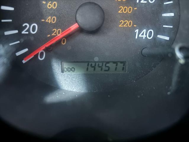 used 2002 Toyota Highlander car, priced at $8,999