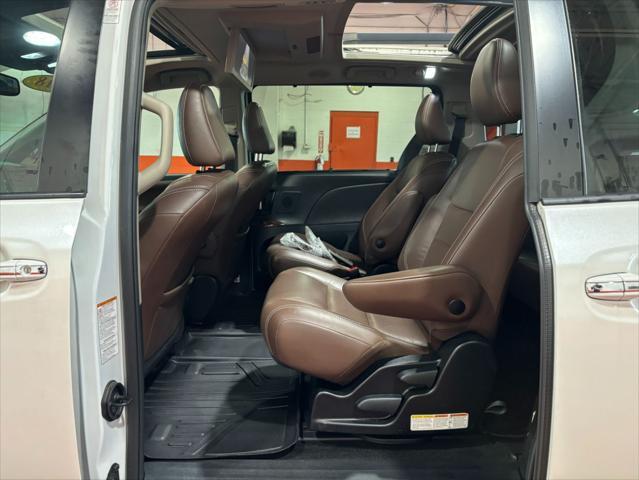used 2018 Toyota Sienna car, priced at $32,974