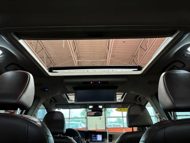 used 2018 Toyota Sienna car, priced at $32,974
