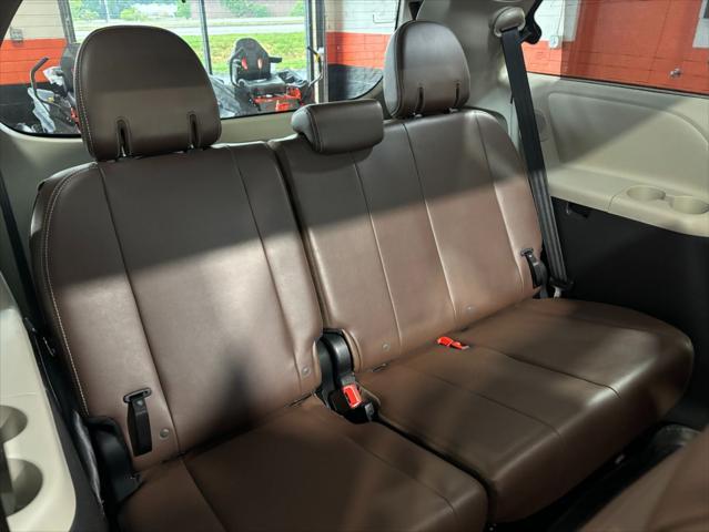 used 2018 Toyota Sienna car, priced at $32,974