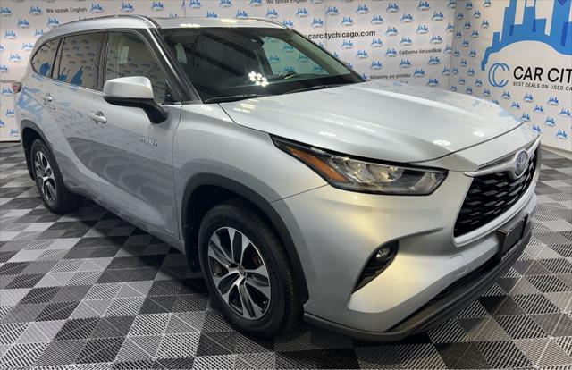 used 2020 Toyota Highlander Hybrid car, priced at $34,990