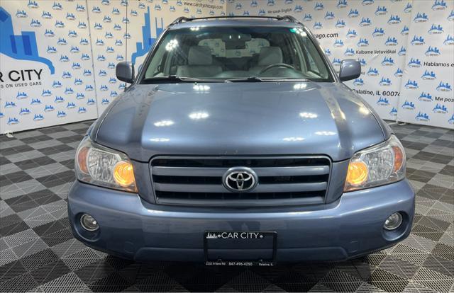 used 2007 Toyota Highlander car, priced at $10,990