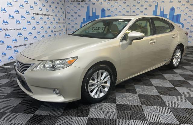 used 2015 Lexus ES 300h car, priced at $16,490