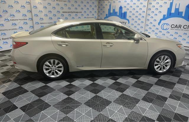 used 2015 Lexus ES 300h car, priced at $16,490