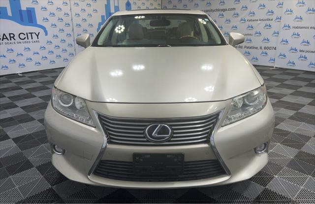 used 2015 Lexus ES 300h car, priced at $16,490